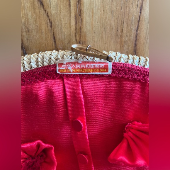 Vintage Wicker Sewing Box - Picture 2 of 4